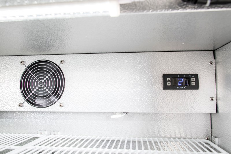 Flessenkoeler/ glazen of volle deur HUSKY C3-865-BK-NL/draaideuren detail 4