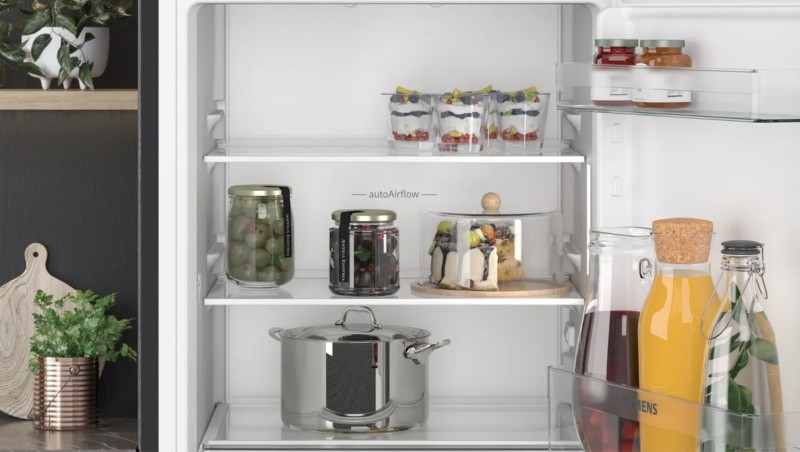 Frigo intégrable hauteur 88cm Siemens KI21R2FE1 detail 1