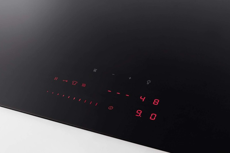 Taque de cuisson induction Novy 1767 / Novy Inductie Power detail 1