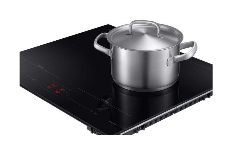 Taque de cuisson induction Samsung NZ64B5066FK detail 1