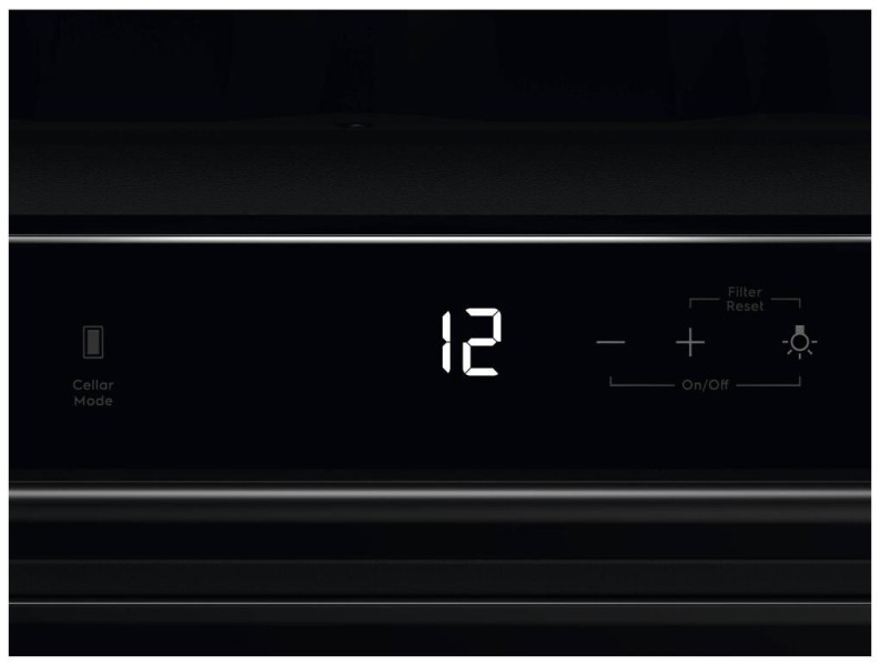 Wijnkast inbouw AEG AWUS040B8B detail 2