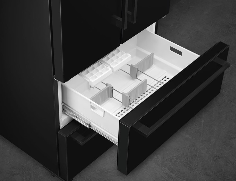 Side/Side + 3 en 4 deurs Smeg FQ55FNDE detail 3