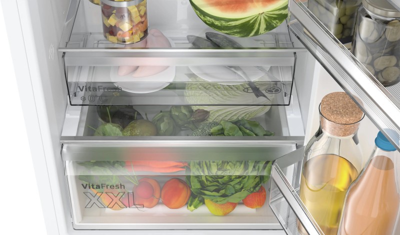 Koelvriescombinatie Bosch KGN392WCF detail 2