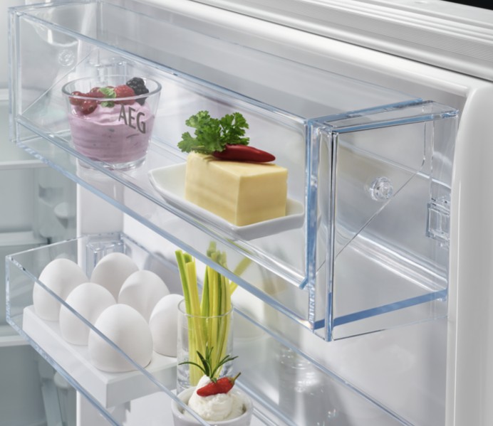 Combiné réfrigérateur/congélateur intégrable AEG OSC6N181ES detail 1