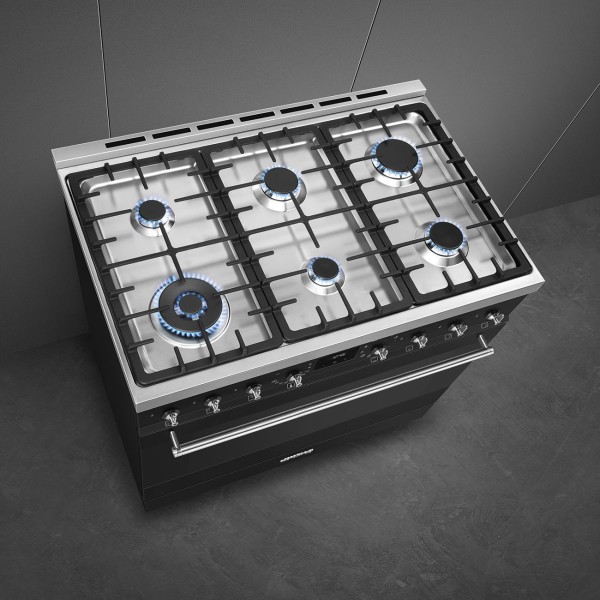 Cuisinière avec taque de cuisson au gaz Smeg C9GMMB2/beschadigde verpakking karton detail 1