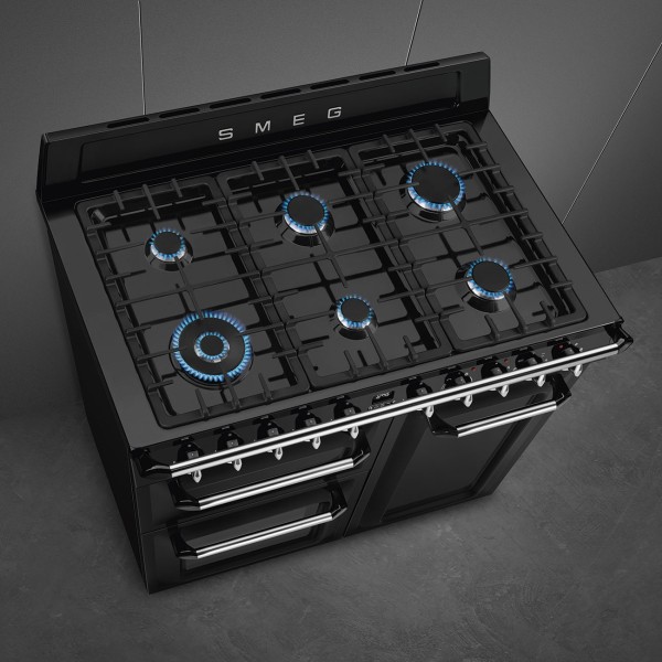 Cuisinière avec taque de cuisson au gaz Smeg TR103BL detail 2