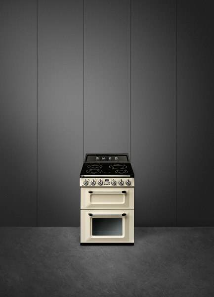 Fornuis inductie kookplaat Smeg TR62IP2 detail 1