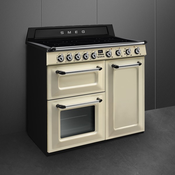 Fornuis inductie kookplaat Smeg TR103IP2 detail 2