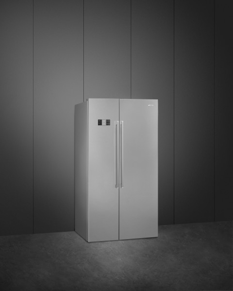 Side/Side + 3 en 4 deurs Smeg SBS63XDE detail 2