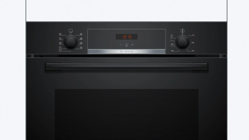 Multifunctie oven Bosch HBA534BB3/display rode letters detail 2