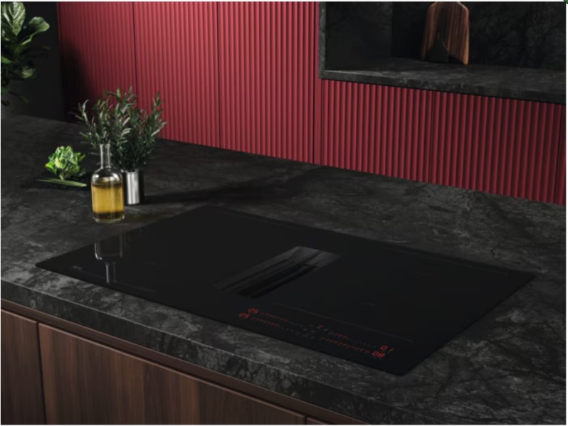 Taque de cuisson avec hotte intégrée AEG NCH84C23CB detail 2