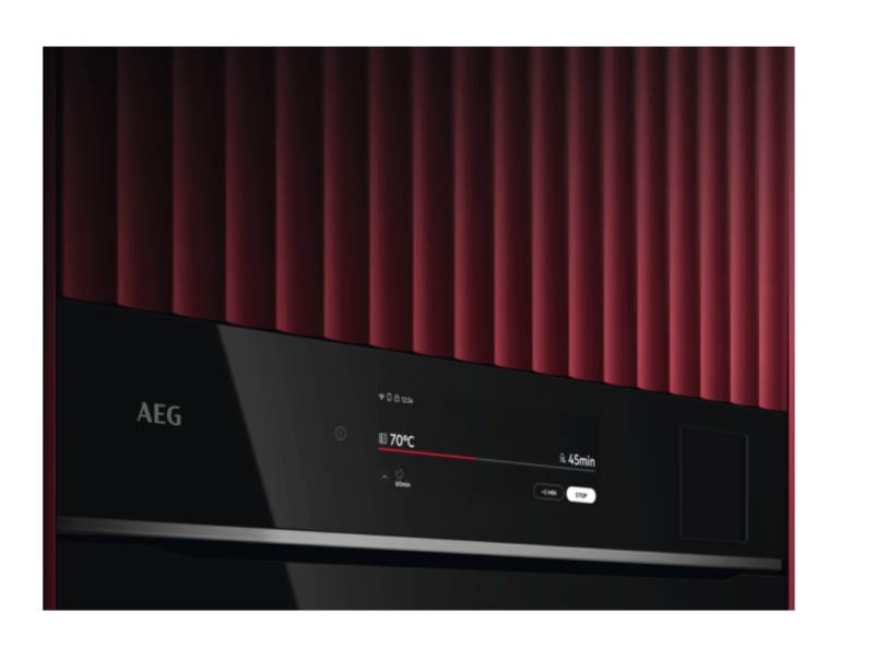 Combi : oven + stoom AEG TP9SB831AB/ZWART detail 1