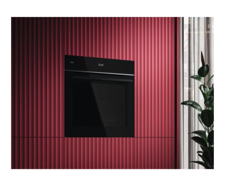 Combi : oven + stoom AEG TP9SB831AB/ZWART detail 2