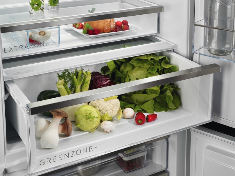 Combiné réfrigérateur/congélateur intégrable AEG NSC7P751CS detail 2