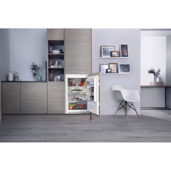 inbouw koelkast 88 cm hoog Bauknecht KSI09VF2/ nevenmerk Whirlpool detail 3