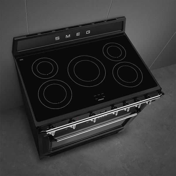 Cuisinière induction Smeg TR90IMBL detail 3