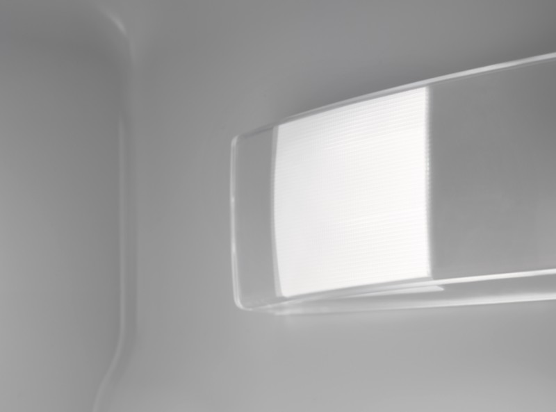 Frigo intégrable hauteur 88cm AEG TF5OS882DS detail 2