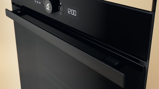 Multifunctie oven Whirlpool WOI4S8PM1SB/zwart detail 3