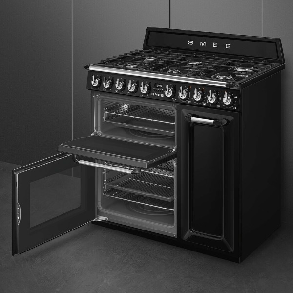 Cuisinière avec taque de cuisson au gaz Smeg TR93BL/ detail 2