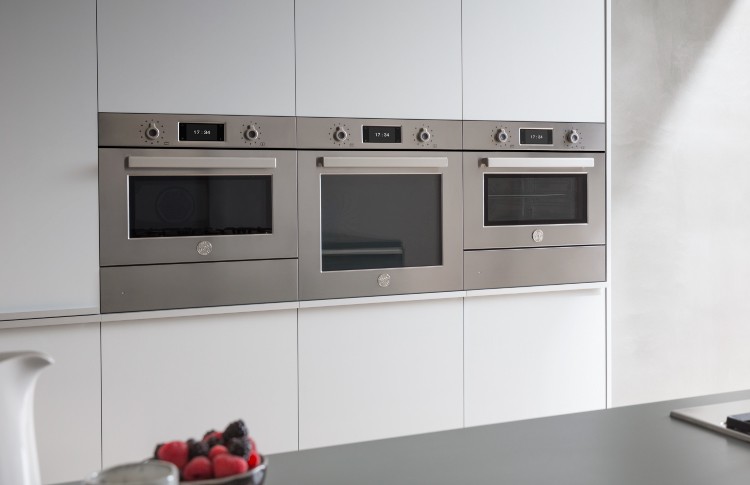 Combi : four + micro-ondes Bertazzoni FPRO4077MTX3 detail 5