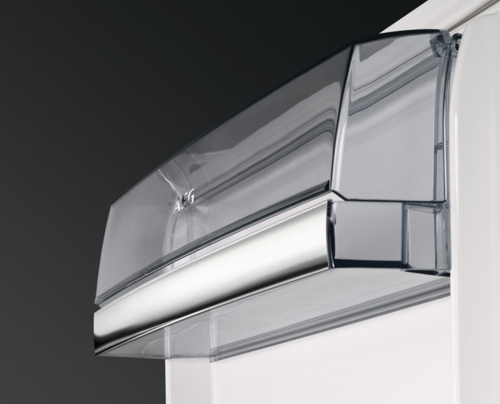 AEG Koelkast inbouw 140-149cm hoog SKE 814D9 ZC