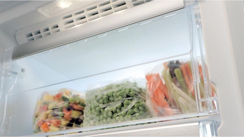Whirlpool Diepvries UW 8F2YWBIF 2